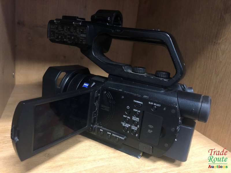 Sony PXW-X70 Professional XDCAM Compact Camcorder