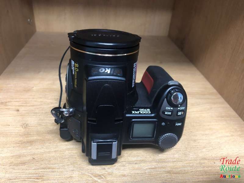 Nikon COOLPIX 8700 Digital Camera - Black