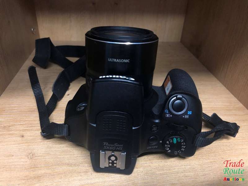 Canon Powershot SX60 HS 16.1MP Digital Camera 65x Optical Zoom Lens 3-inch LCD Tilt Screen (Black)