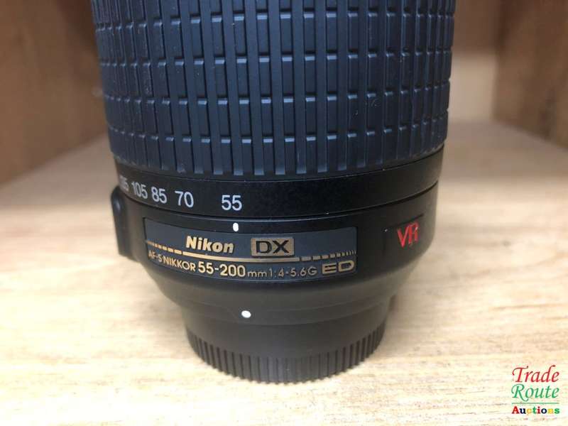 Nikon 55-200mm VR [ VIBRATION REDUCTION ] LENS
