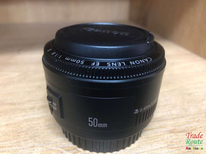 Canon EF 50mm f/1.8 II Lens - Fits Canon Cameras