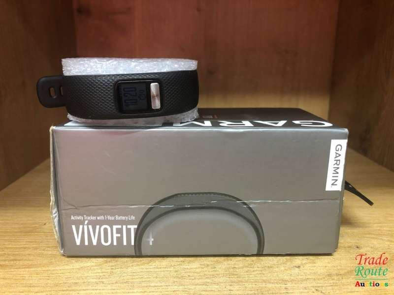 Garmin Vivofit 4 Activity Tracker IN  BOX