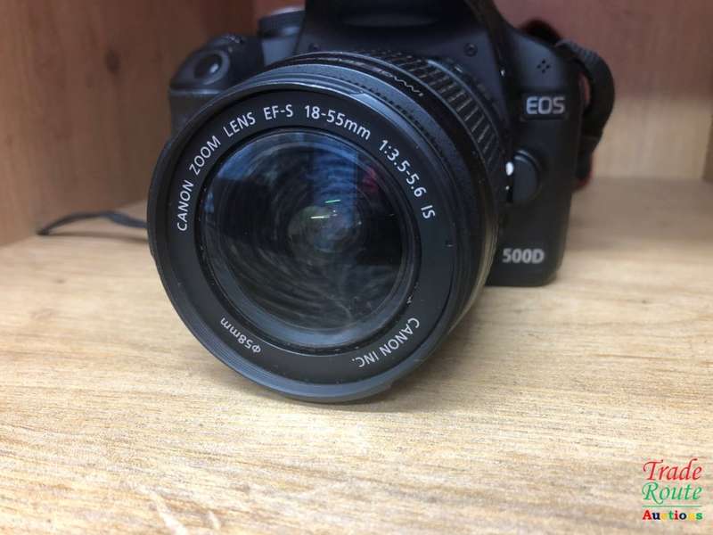 Canon EOS 500D Digital SLR camera 15.1 Megapixels FULL HD + Canon 18-55mm Lens KIT