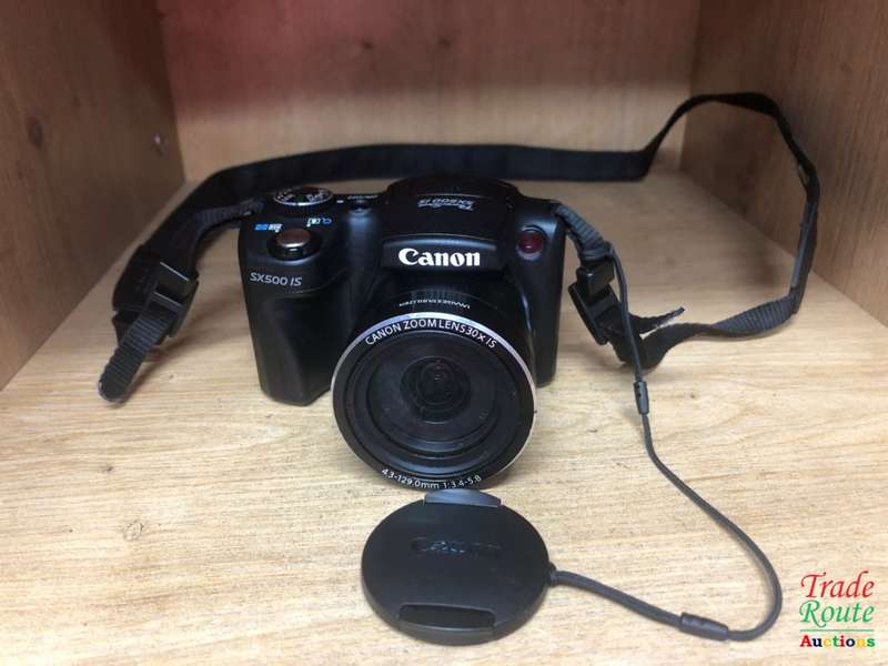 Canon PowerShot SX500 IS DIGITAL CAMERA 16.0 MP with 30x Wide-Angle Optical IS Zoom and 3.0-Inch LCD