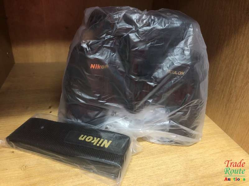 NIKON ACULON A211 BINOCULAR - 8X42 - BRAND NEW NEVER USED