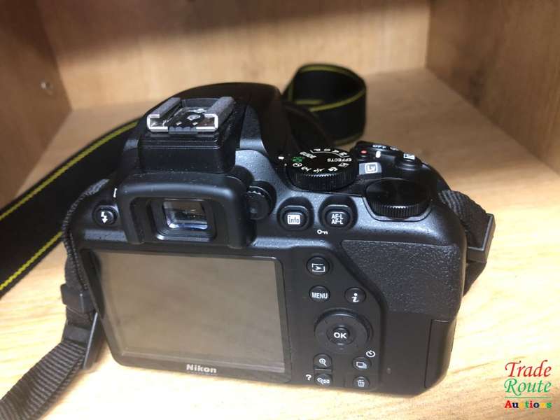 Nikon D3500 24.2 MP CMOS Digital SLR Camera body + Nikon AF-P 18-55 VR Lens Kit