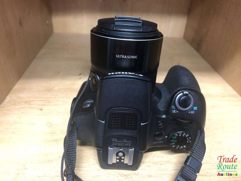 Canon Powershot SX60 HS 16.1MP Digital Camera 65x Optical Zoom Lens 3-inch LCD Tilt Screen (Black)