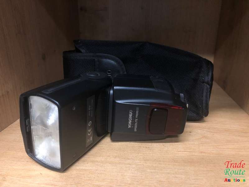 Yongnuo YN560-III Flash Speedlite