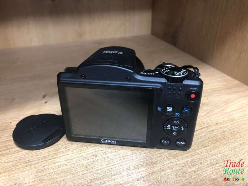 Canon PowerShot SX500 IS DIGITAL CAMERA 16.0 MP with 30x Wide-Angle Optical IS Zoom and 3.0-Inch LCD