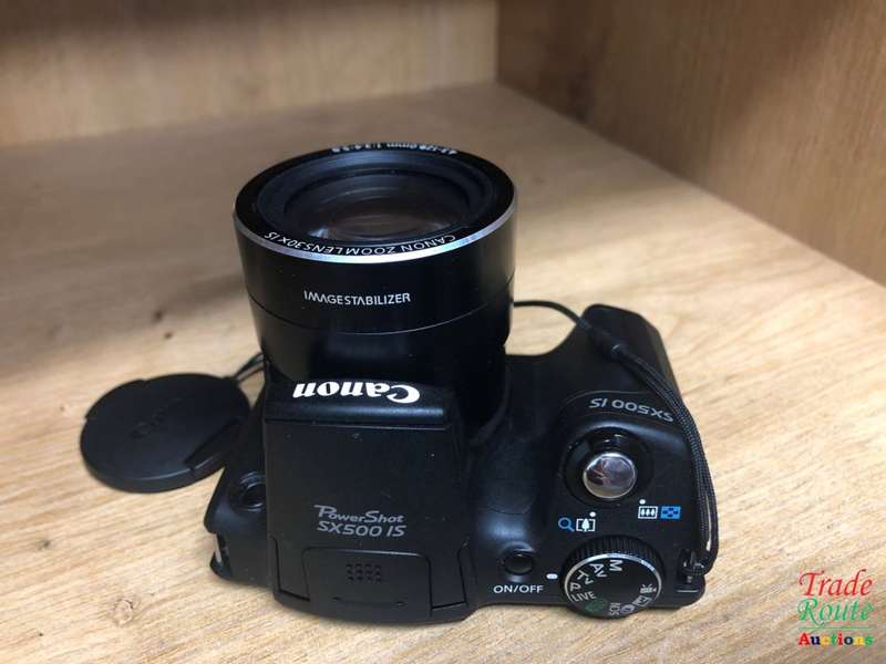 Canon PowerShot SX500 IS DIGITAL CAMERA 16.0 MP with 30x Wide-Angle Optical IS Zoom and 3.0-Inch LCD