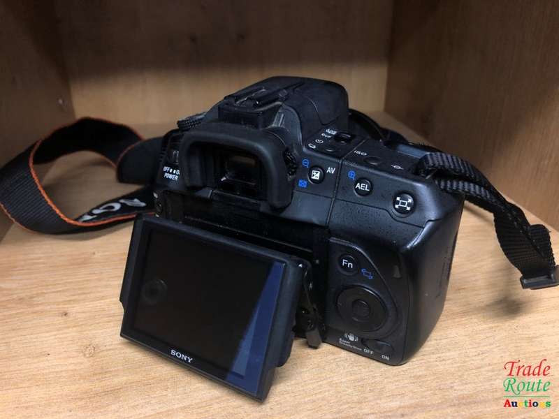 SONY ALPHA A300 DIGITAL CAMERA + 35-70 SONY LENS PROFESSIONAL CAMERA KIT