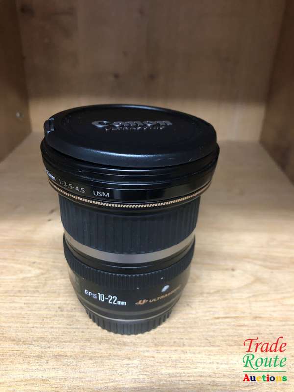 Canon EFS 10-22mm ULTRASONIC Ultra Wide-Angle Zoom Lens for Canon Digital SLR cameras