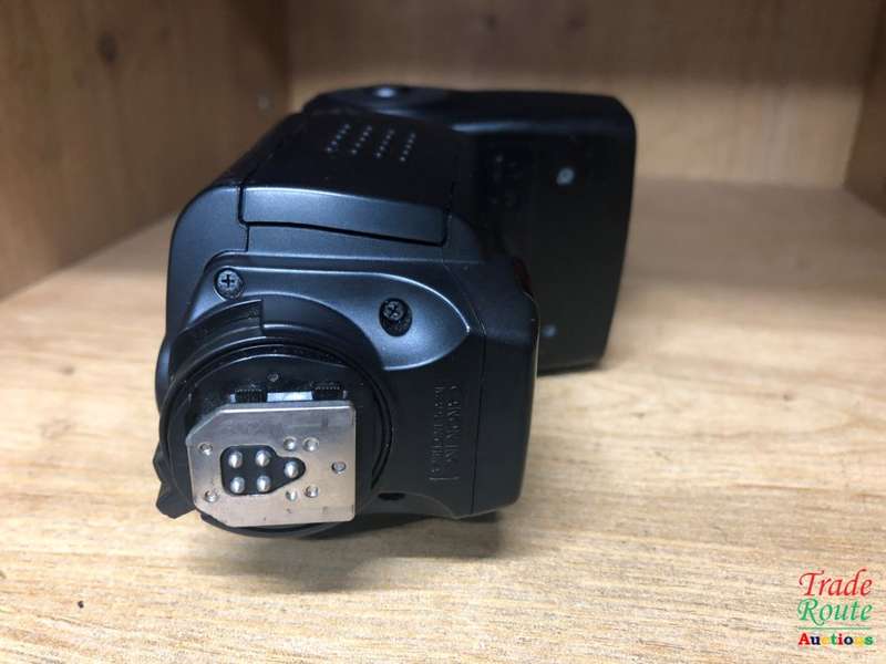 Canon Speedlite 430EX II Flash for Canon EOS DIGITAL SLR Cameras *** BARGAIN ** Fits all CANON DSLRs