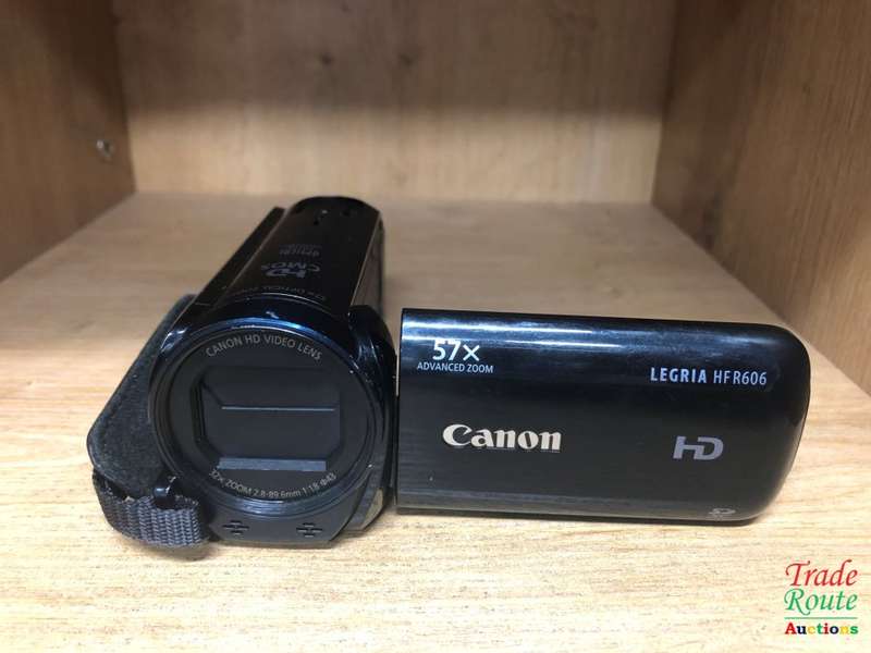 Canon LEGRIA HF R606 Camcorder - High Definition - 3.28Mp 32x optical zoom