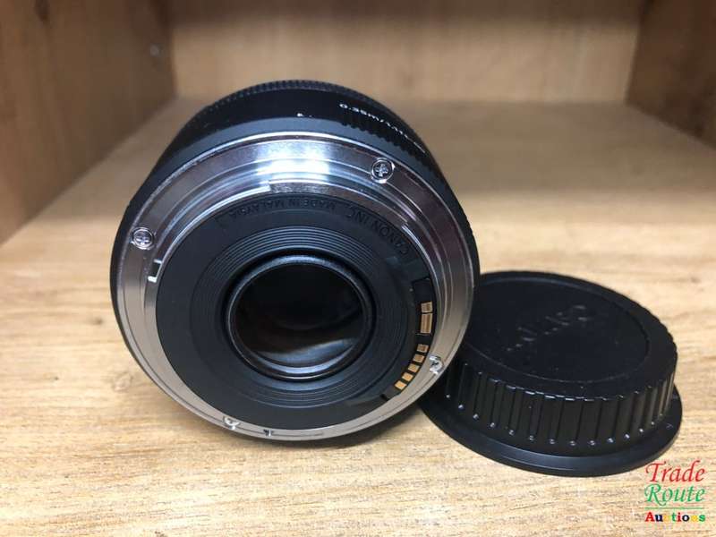 Canon EF 50mm f/1.8 STM Lens for Canon DSLR Cameras