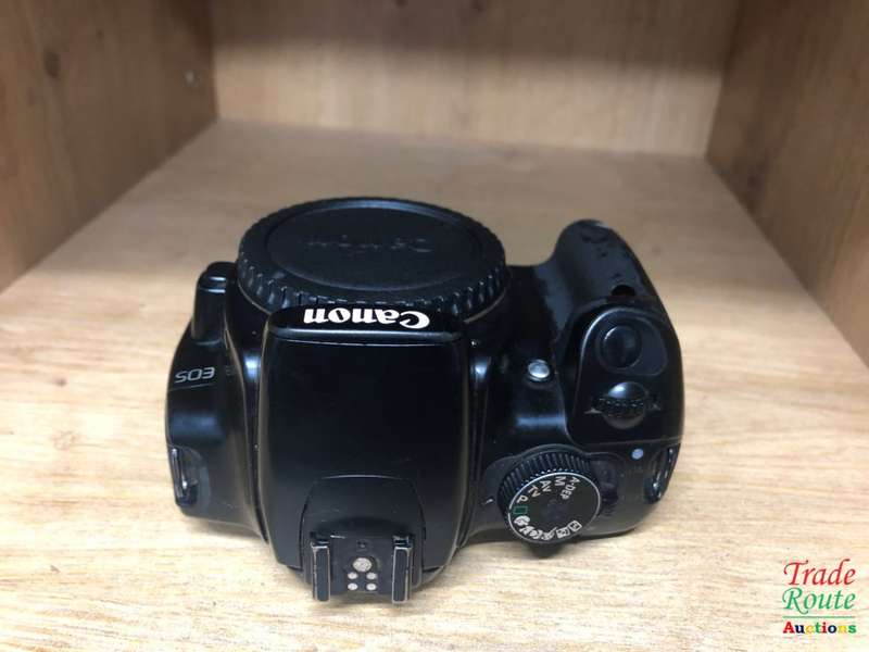 Canon EOS 400D DigitalSLR camera 10.1 Megapixels BODY ONLY