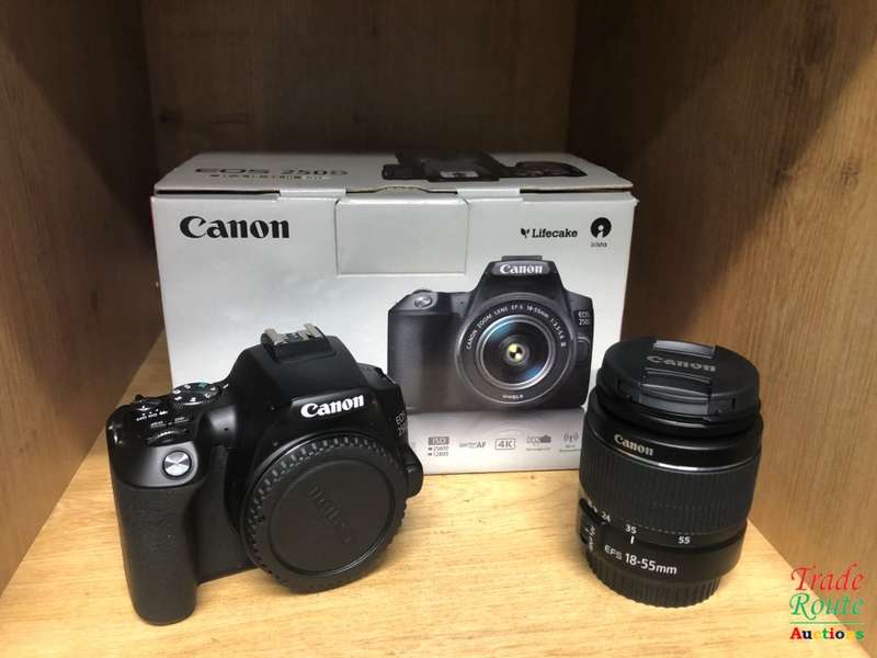 Canon EOS 250D DSLR Camera Kit - 24.1MP - DIGIC 8 - UHD 4K Video and 4K Time-Lapse Movie