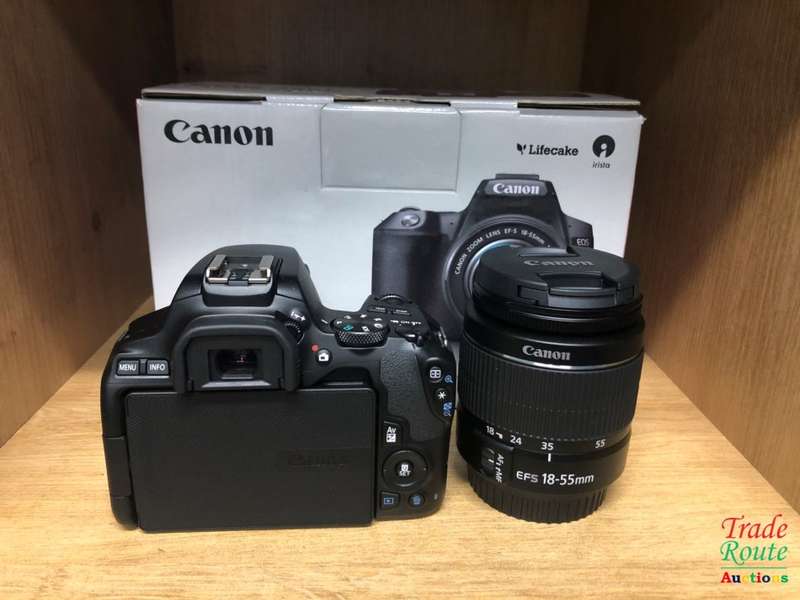 Canon EOS 250D DSLR Camera Kit - 24.1MP - DIGIC 8 - UHD 4K Video and 4K Time-Lapse Movie