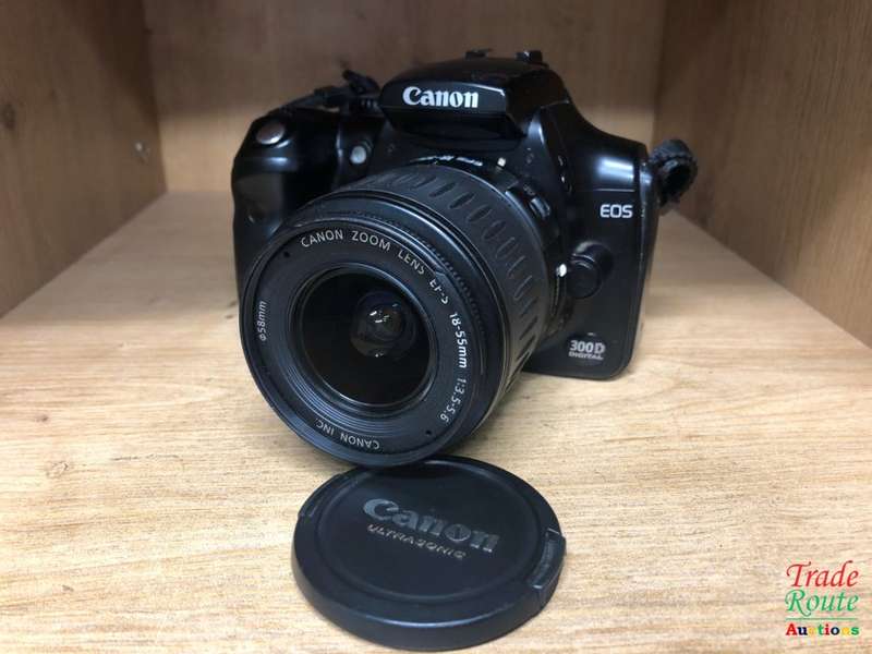 Canon 300D Digital SLR camera (BLACK) 18-55 LENS KIT