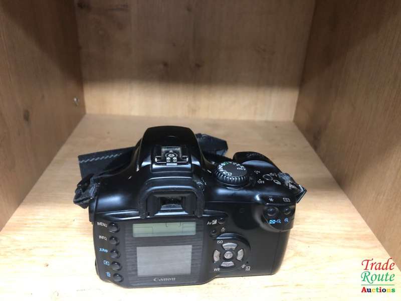 Canon 300D Digital SLR camera (BLACK) 18-55 LENS KIT