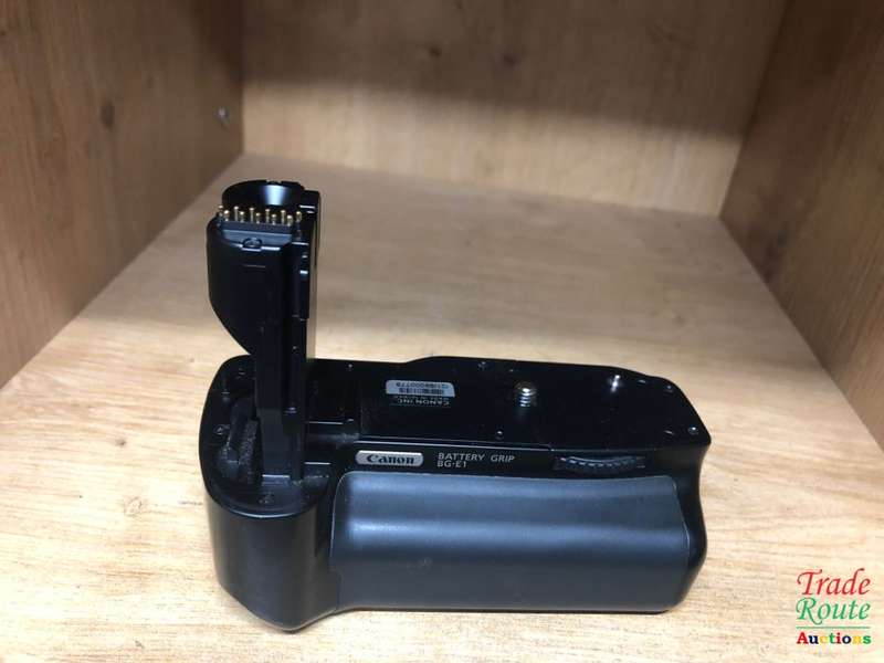 CANON BG-E1 Battery Grip for 300D