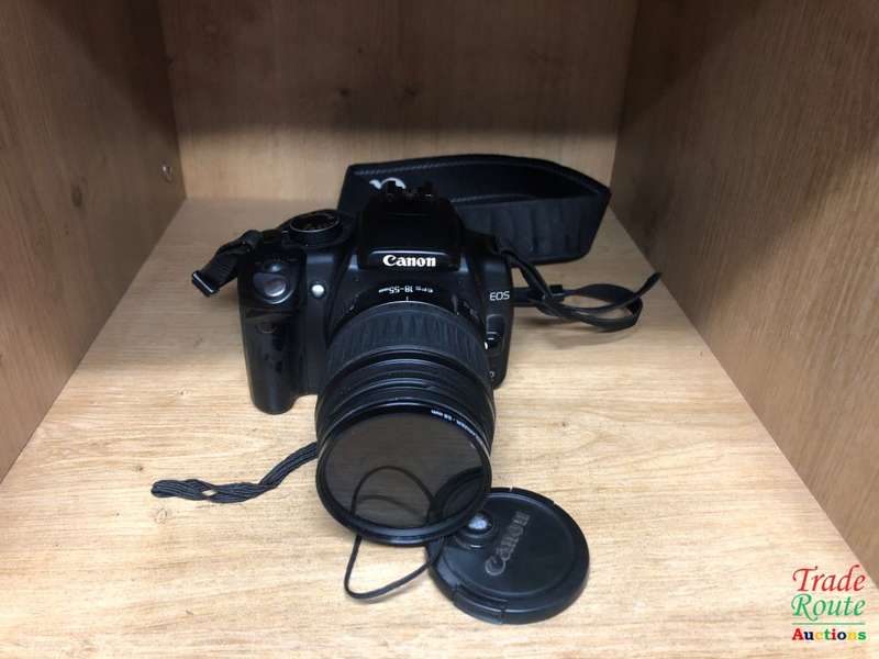 Canon EOS 350D Digital SLR camera (BLACK) WITH 18-55 mm EFS LENS