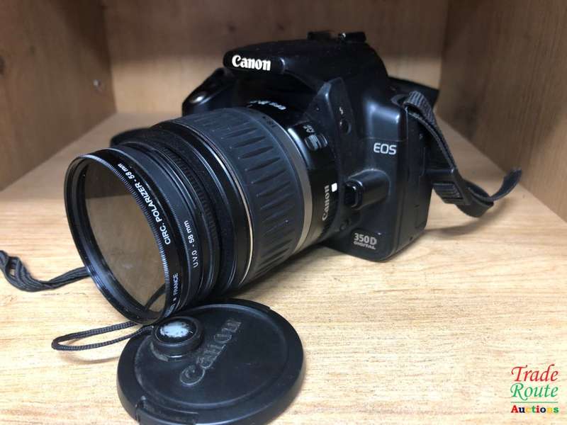 Canon EOS 350D Digital SLR camera (BLACK) WITH 18-55 mm EFS LENS