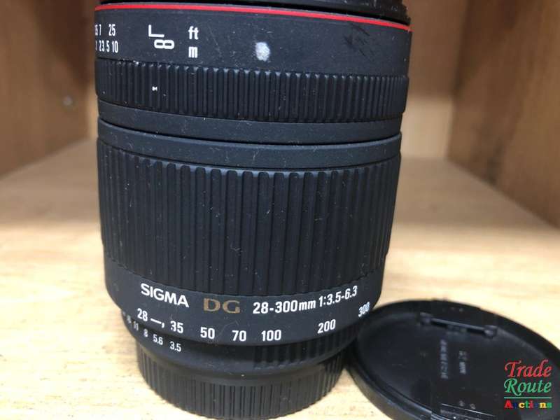 SIGMA 28-300mm F3.5-6.3 DG LENS for PENTAX Cameras