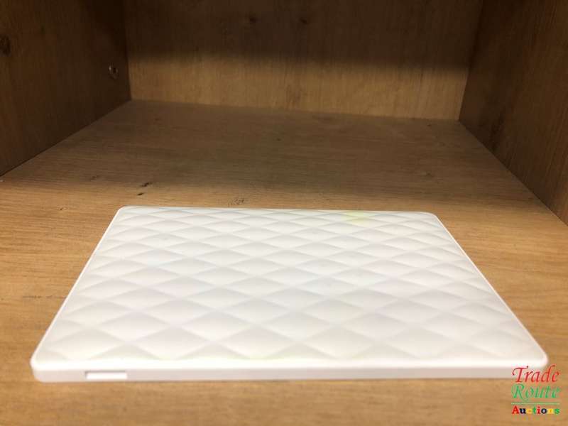 Kobo Touch N905-KBO-W - PEARL WHITE IN BOX
