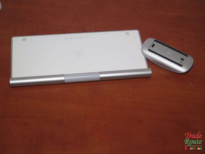 APPLE MAGIC WIRELESS KEYBOARD A1314 + APPLE WIRELESS MOUSE SET IN BOX