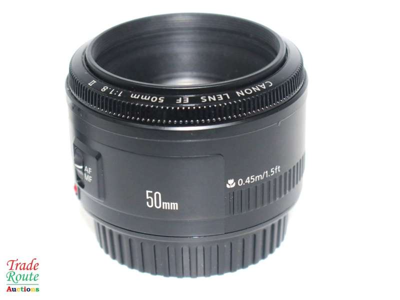 Canon EF 50mm f/1.8 II Lens - Fits Canon Cameras
