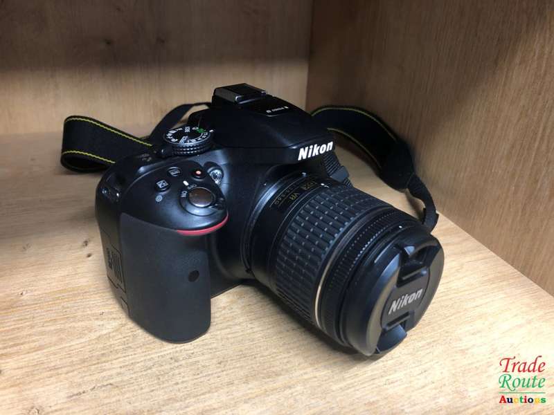 NIKON D5300 DSLR CAMERA BODY [ WiFi & GPS] - [ 24.2 MP ] - [ DX ] WITH 18-55 VR  Lens Kit