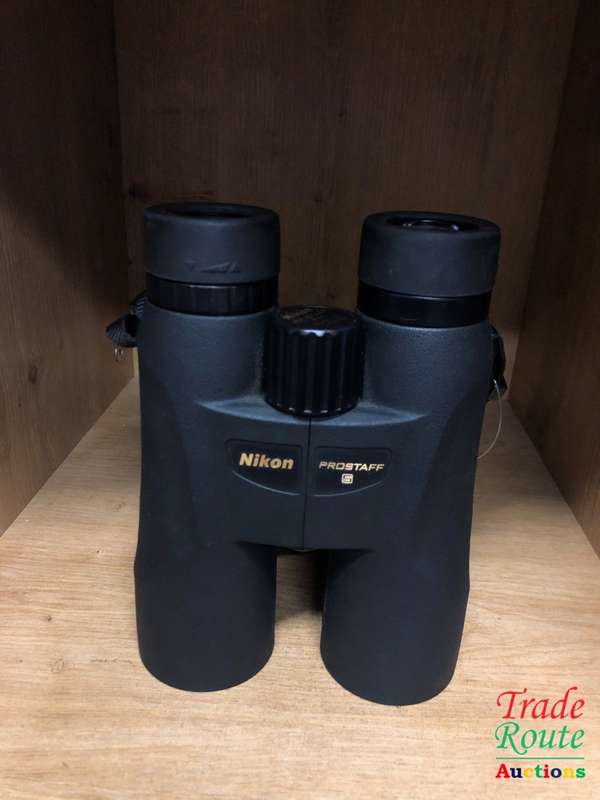 NIKON PROSTAFF 5 P511 10X50 Binoculars + Pouch