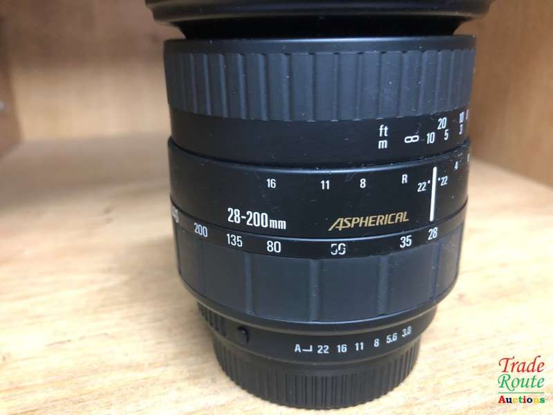 SIGMA 28-200mm Aspherical F3.8-5.6 UC LENS [PENTAX]