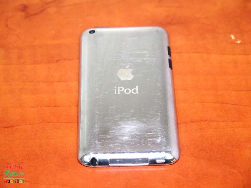 Apple iPod Touch 4th Generation Black | 16GB Retina Display | ME178BT/A | A1367