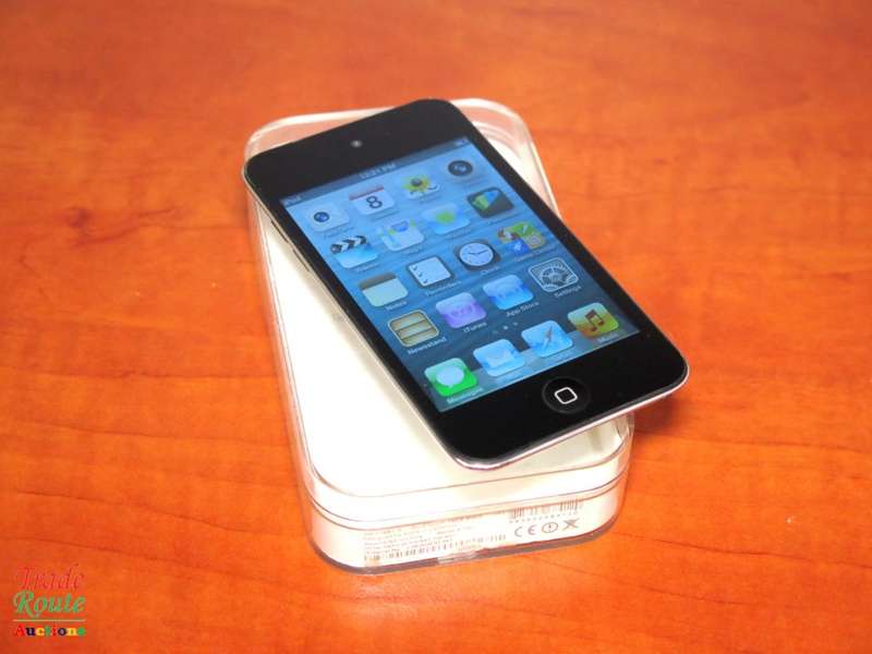 Apple iPod Touch 4th Generation Black | 16GB Retina Display | ME178BT/A | A1367