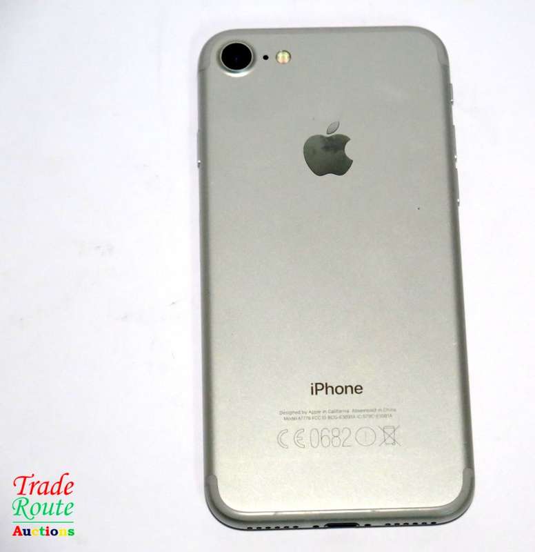 IPHONE 7 | WHITE | A1778 | MN932AA/A | 128GB   *** APPLE IPHONE7 ***