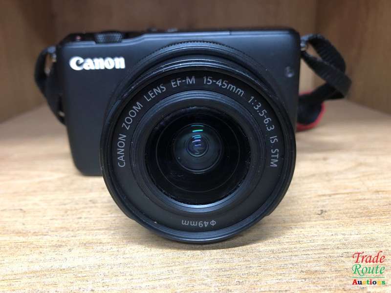 Canon EOS M10 Mirrorless Digital Camera with 15-45mm IS STM Lens