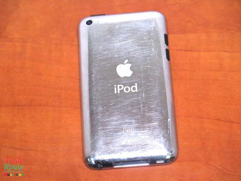 Apple iPod Touch 4th Generation | 16GB Retina Display | ME179BT/A | A1367