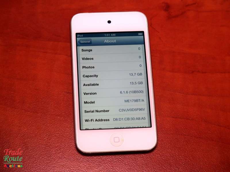 Apple iPod Touch 4th Generation | 16GB Retina Display | ME179BT/A | A1367