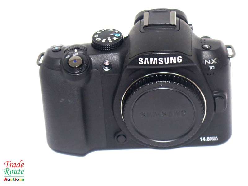 Samsung NX10 Digital System Camera Body only - Black (14.6MP)