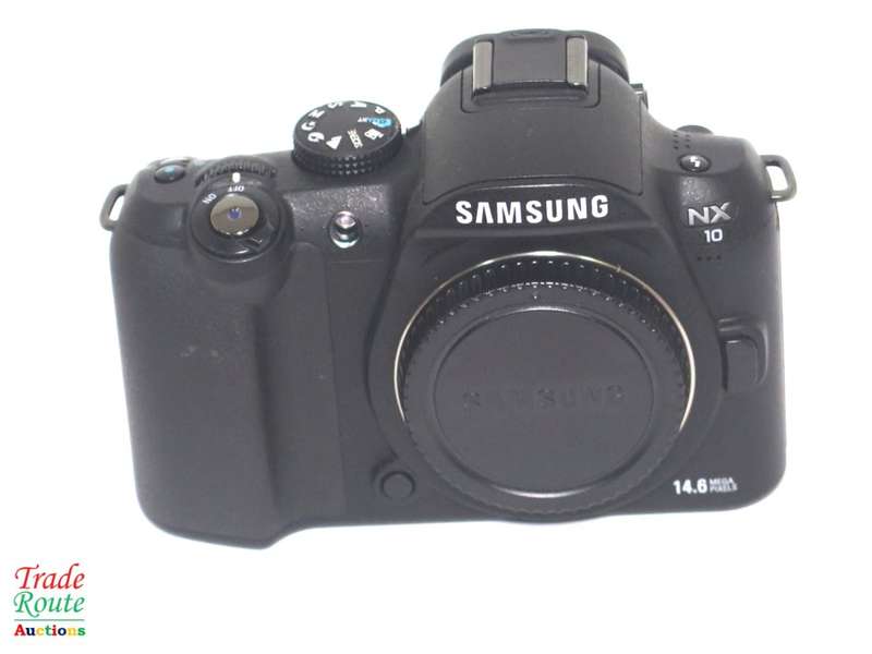 Samsung NX10 Digital System Camera Body only - Black (14.6MP)