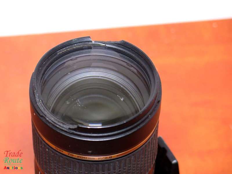 For Spares or repairs - Tamron 70-200 Lens for Nikon
