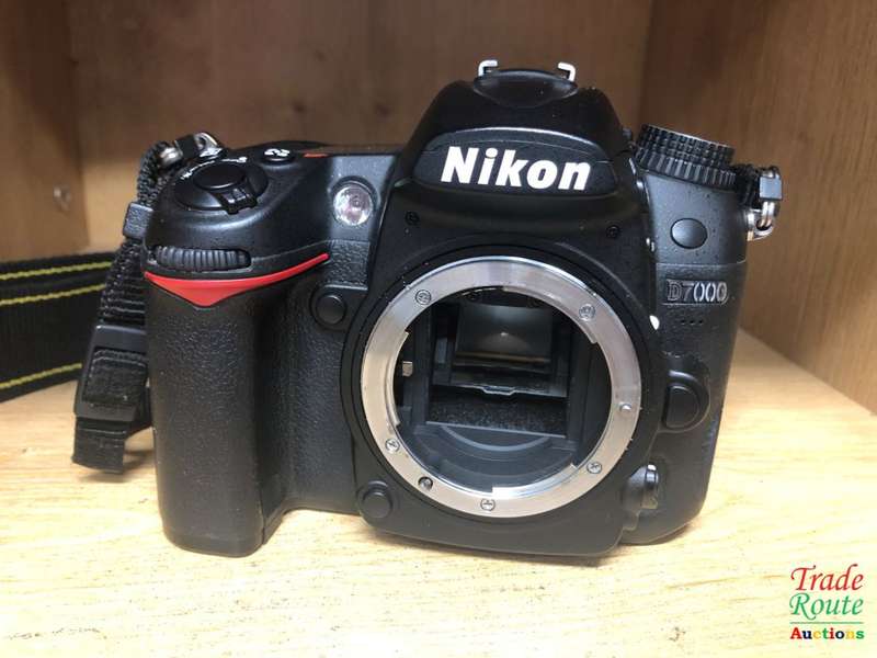 NIKON D7000 DSLR CAMERA Body (ONLY) 16.2 Megapixels