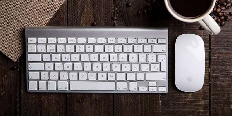 APPLE MAGIC WIRELESS KEYBOARD A1314 + APPLE WIRELESS MOUSE SET IN BOX
