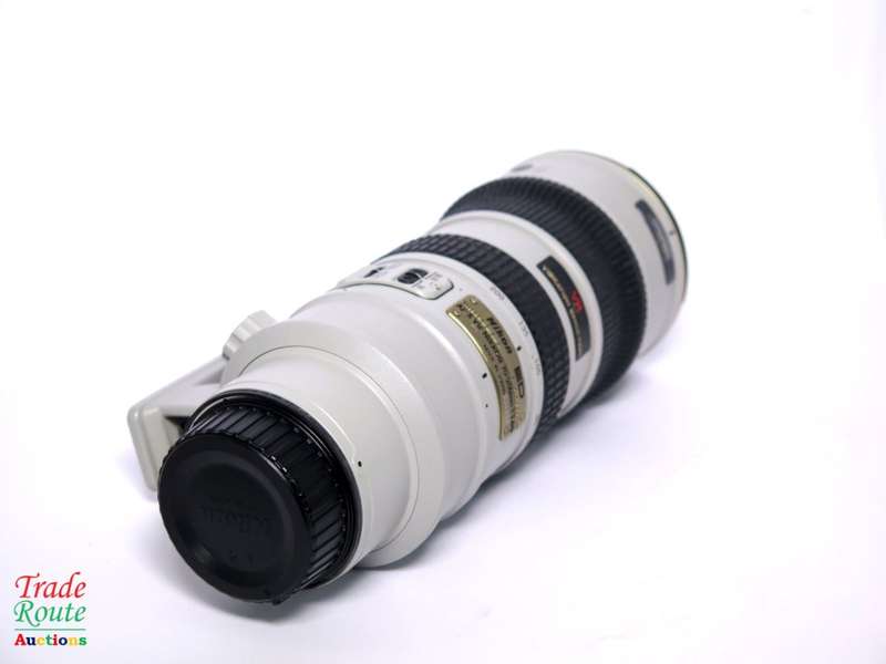 Nikon 70-200mm f2.8G ED-IF AF-S VR Zoom Lens   *** NIKON *** Full Frame lens