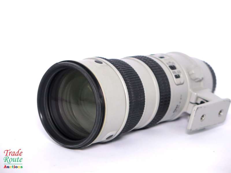 Nikon 70-200mm f2.8G ED-IF AF-S VR Zoom Lens   *** NIKON *** Full Frame lens