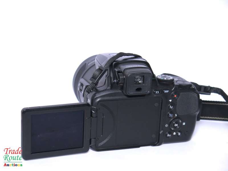 Nikon COOLPIX P900 Digital Camera, 83x Optical Zoom Full HD 1080/60p Video