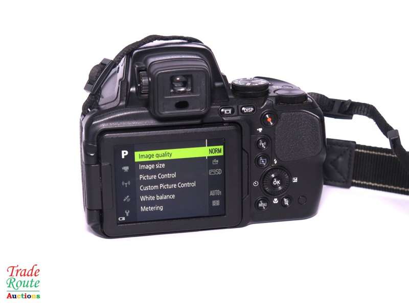 Nikon COOLPIX P900 Digital Camera, 83x Optical Zoom Full HD 1080/60p Video
