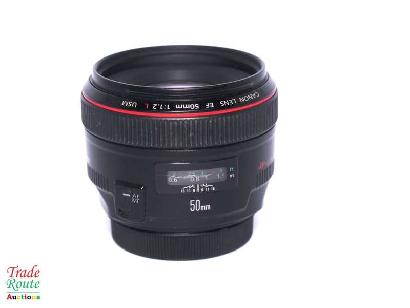 Canon EF 50mm f/1.2 L USM Ultrasonic Lens for Canon DSLR Cameras - Top of the Range